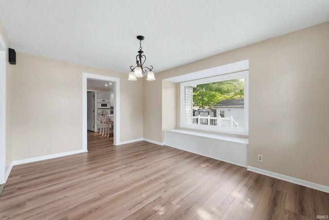 410 E 7th Street, Auburn, IN 46706
