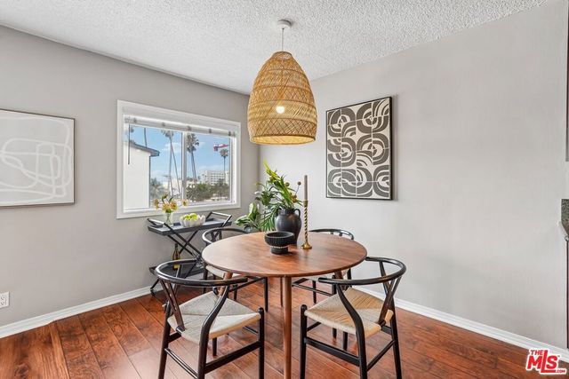 2002 4th Street 208, Santa Monica, CA 90405
