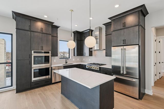 2842 Gunnison Drive, 401, Columbus, OH 43228