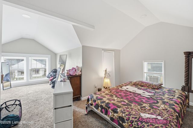 105 S 43rd St, Louisville, KY 40212