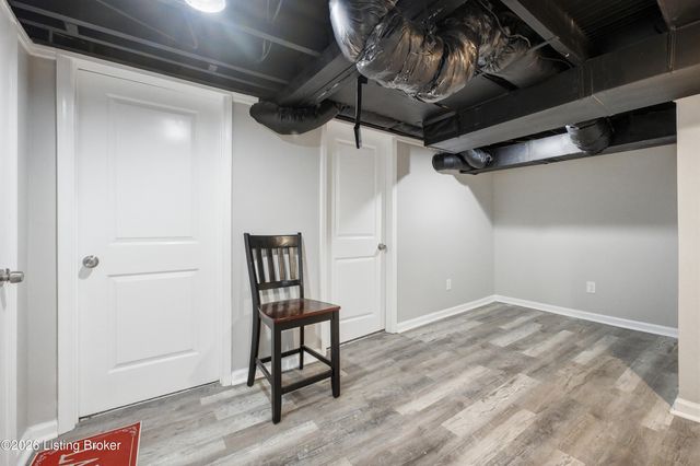 105 S 43rd St, Louisville, KY 40212
