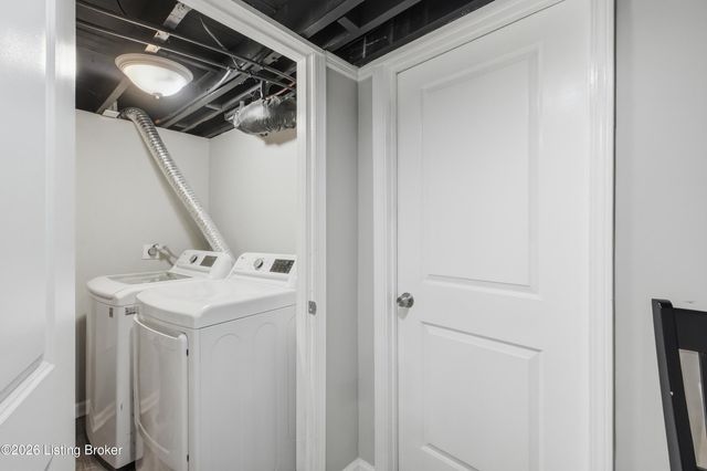 105 S 43rd St, Louisville, KY 40212