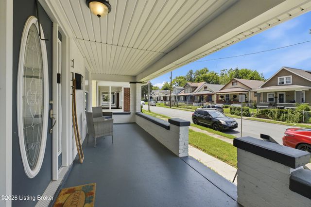 105 S 43rd St, Louisville, KY 40212