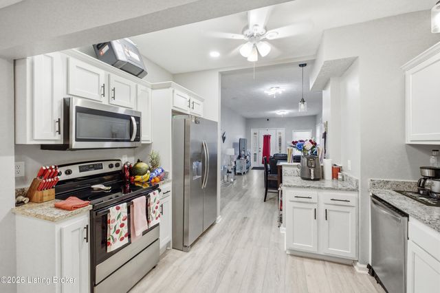 105 S 43rd St, Louisville, KY 40212