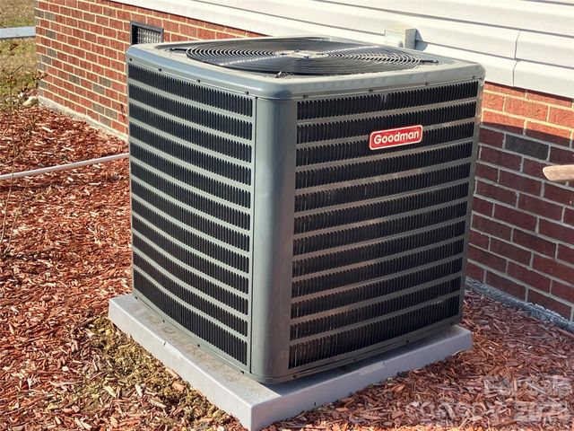 13215 Pine Bluff Road, Midland, NC 28107