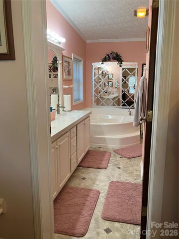 13215 Pine Bluff Road, Midland, NC 28107