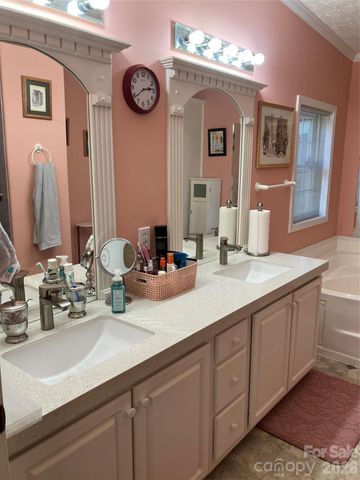 13215 Pine Bluff Road, Midland, NC 28107