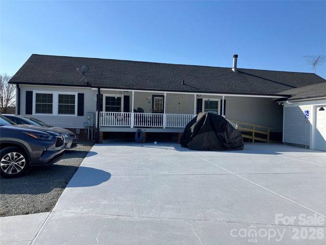 13215 Pine Bluff Road, Midland, NC 28107