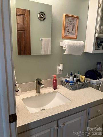 13215 Pine Bluff Road, Midland, NC 28107