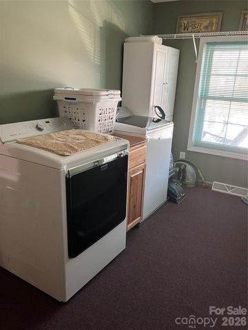 13215 Pine Bluff Road, Midland, NC 28107