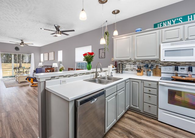 612 River Oaks Dr Apt 55C, Myrtle Beach, SC 29579