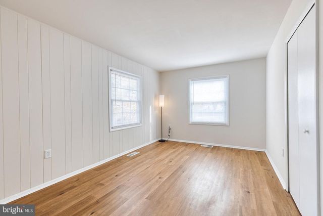 2274 DAIRY FARM RD, Gambrills, MD 21054