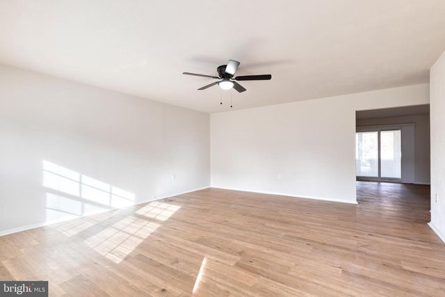 2274 DAIRY FARM RD, Gambrills, MD 21054