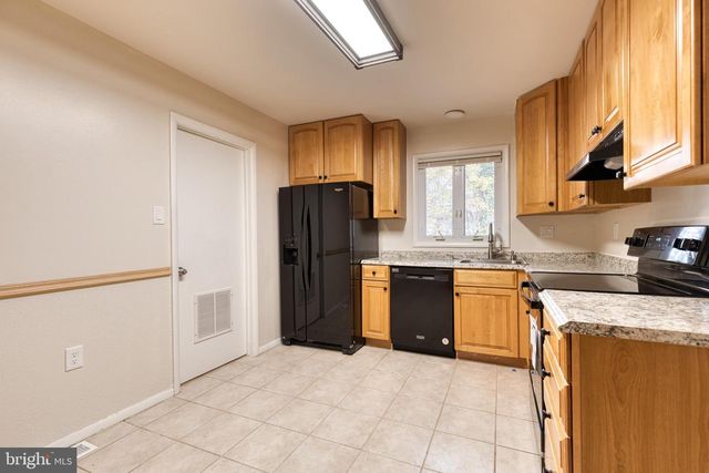 2274 DAIRY FARM RD, Gambrills, MD 21054