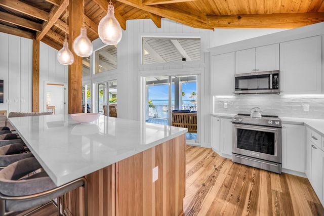 218 Bristol Court, Key Largo, FL 33070