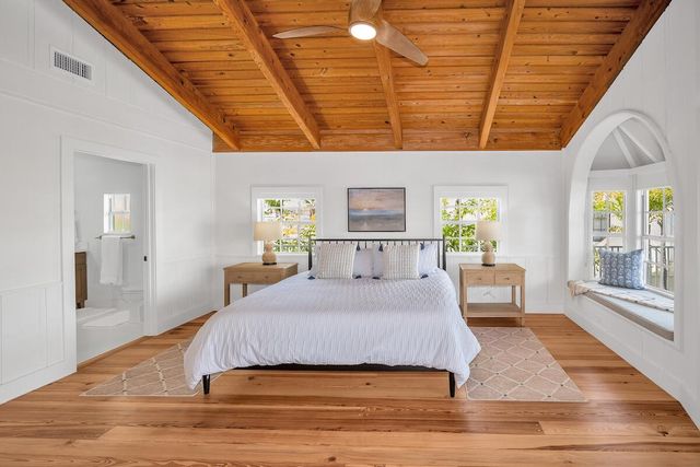 218 Bristol Court, Key Largo, FL 33070