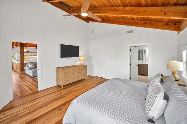 218 Bristol Court, Key Largo, FL 33070