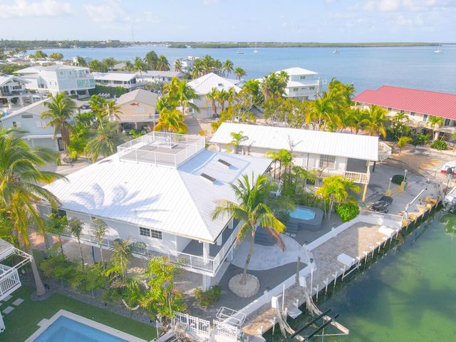 218 Bristol Court, Key Largo, FL 33070