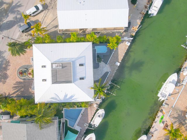 218 Bristol Court, Key Largo, FL 33070