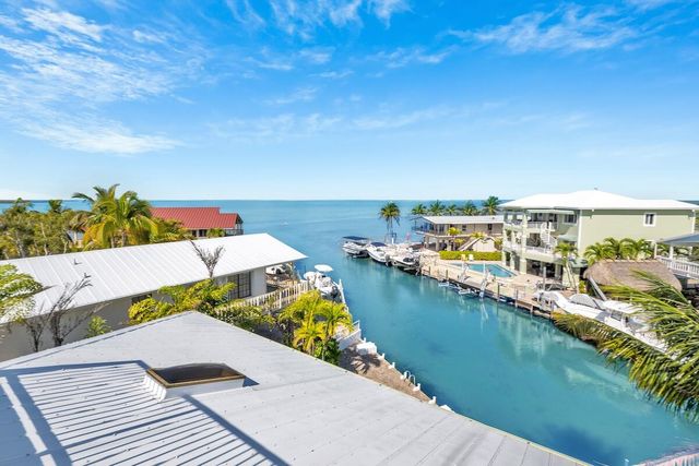 218 Bristol Court, Key Largo, FL 33070