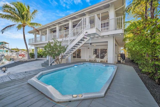 218 Bristol Court, Key Largo, FL 33070