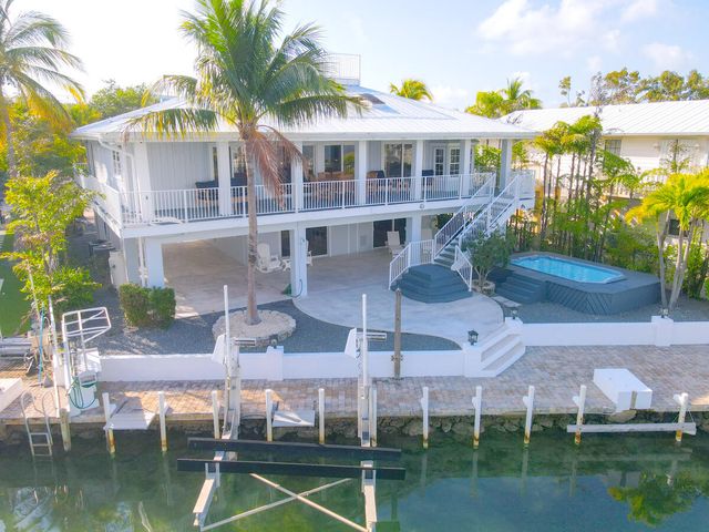 218 Bristol Court, Key Largo, FL 33070