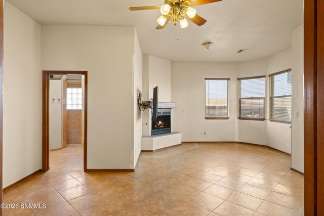 2355 Rincon De Amigos, Las Cruces, NM 88012