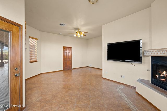 2355 Rincon De Amigos, Las Cruces, NM 88012