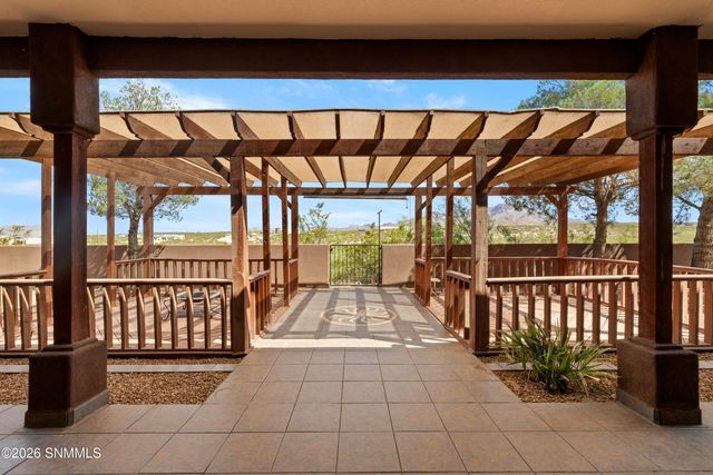 2355 Rincon De Amigos, Las Cruces, NM 88012