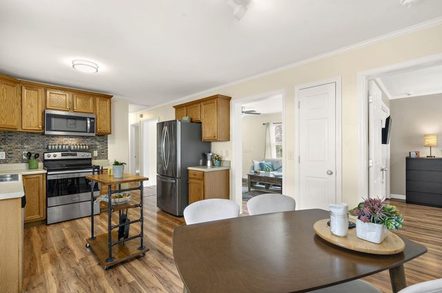 916 Hillsboro Drive, Charleston, SC 29407