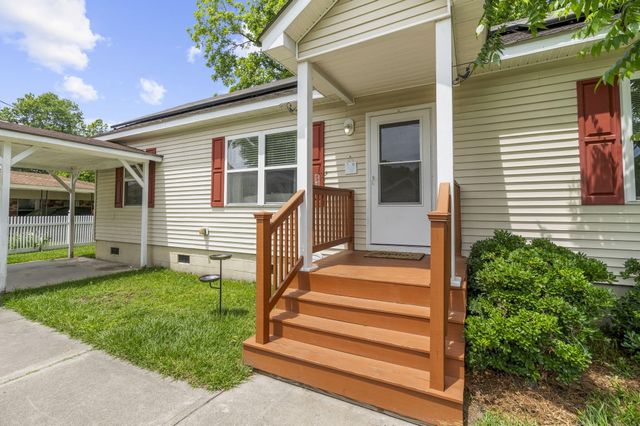 916 Hillsboro Drive, Charleston, SC 29407