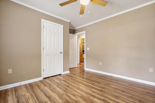 916 Hillsboro Drive, Charleston, SC 29407