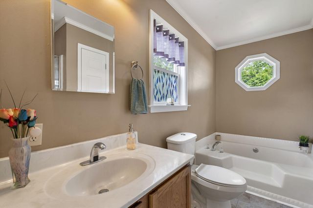 916 Hillsboro Drive, Charleston, SC 29407