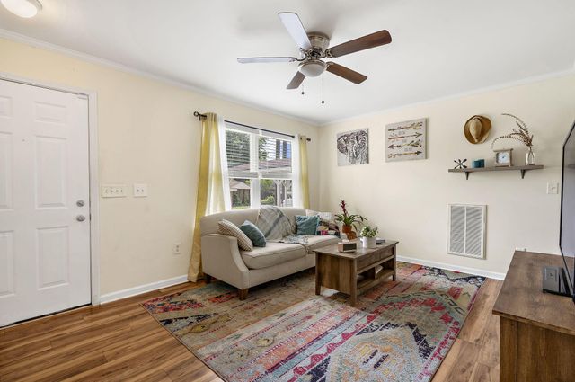 916 Hillsboro Drive, Charleston, SC 29407