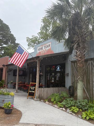 916 Hillsboro Drive, Charleston, SC 29407