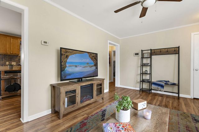 916 Hillsboro Drive, Charleston, SC 29407