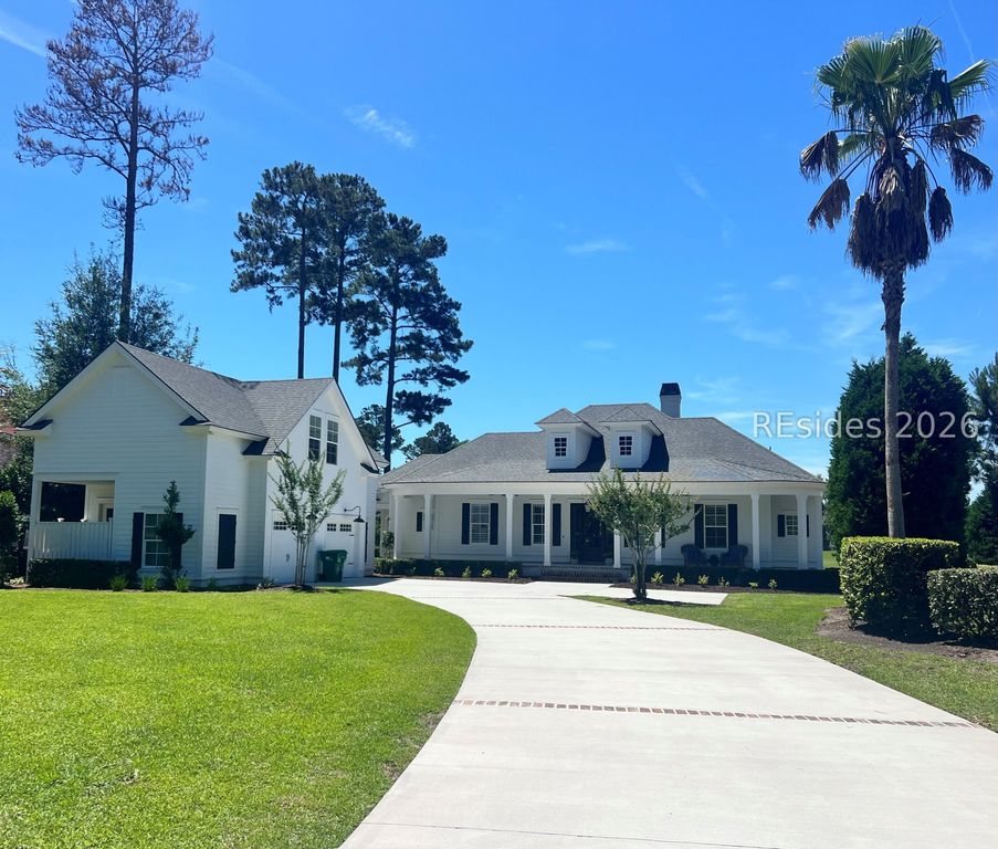 17 Canterbury Ln, Bluffton, SC 29910