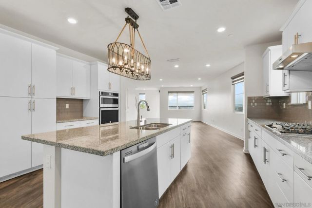 2016 Callisto Terrace, Chula Vista, CA 91915