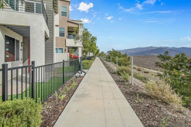 2016 Callisto Terrace, Chula Vista, CA 91915