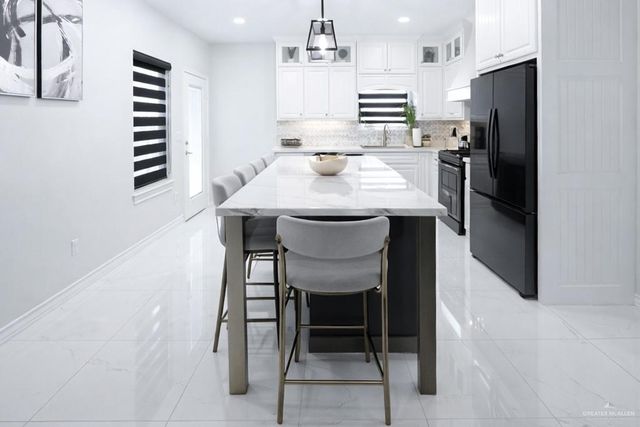 325 Dawn Street, Rio Grande City, TX 78582