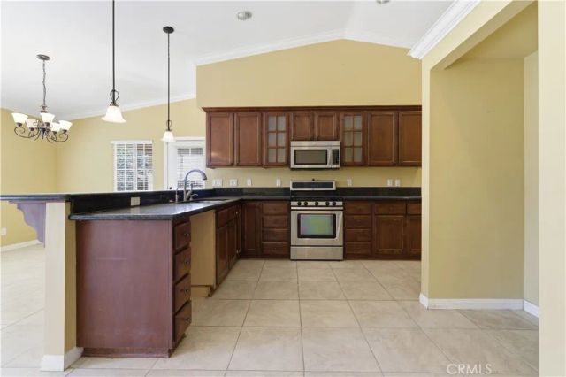 10725 Keller Drive, California City, CA 93505