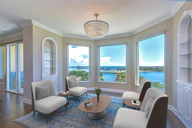 555 5TH AVENUE NE 711, St Petersburg, FL 33701