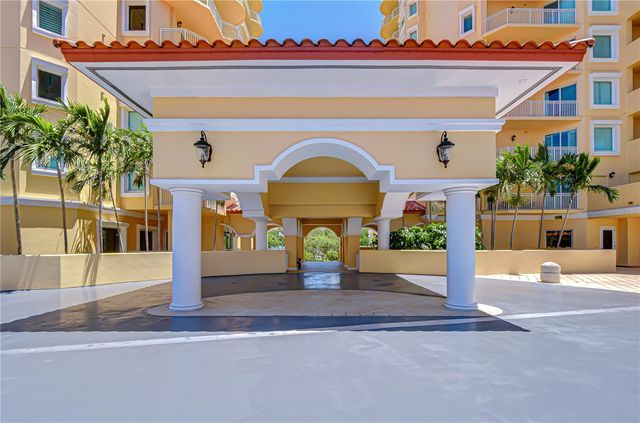 555 5TH AVENUE NE 711, St Petersburg, FL 33701