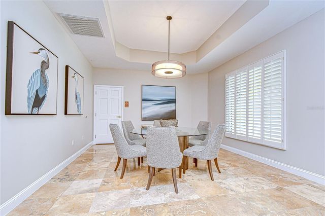 555 5TH AVENUE NE 711, St Petersburg, FL 33701