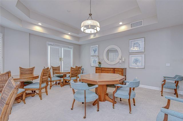 555 5TH AVENUE NE 711, St Petersburg, FL 33701
