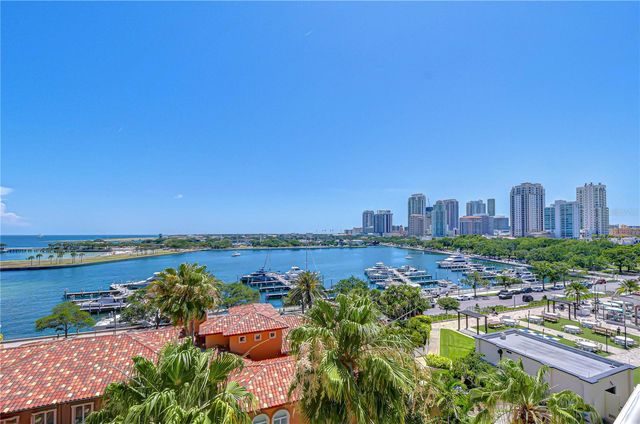 555 5TH AVENUE NE 711, St Petersburg, FL 33701