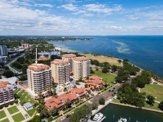 555 5TH AVENUE NE 711, St Petersburg, FL 33701