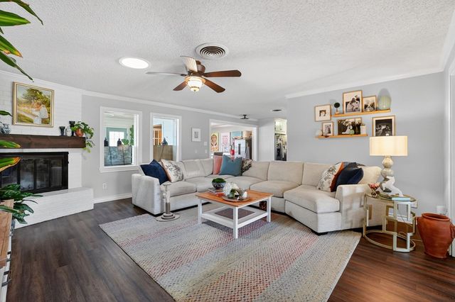 3317 Cimmaron Ave, Midland, TX 79707