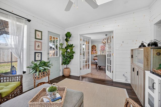 3317 Cimmaron Ave, Midland, TX 79707