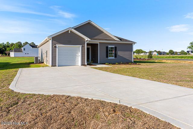 101 Rider Road, Pikeville, NC 27863